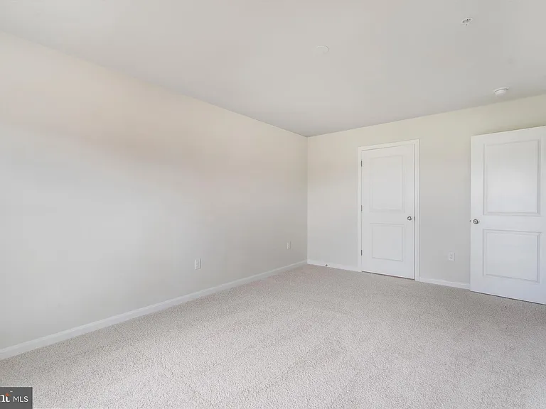 420 Carroll Walk Ave — Photo 24