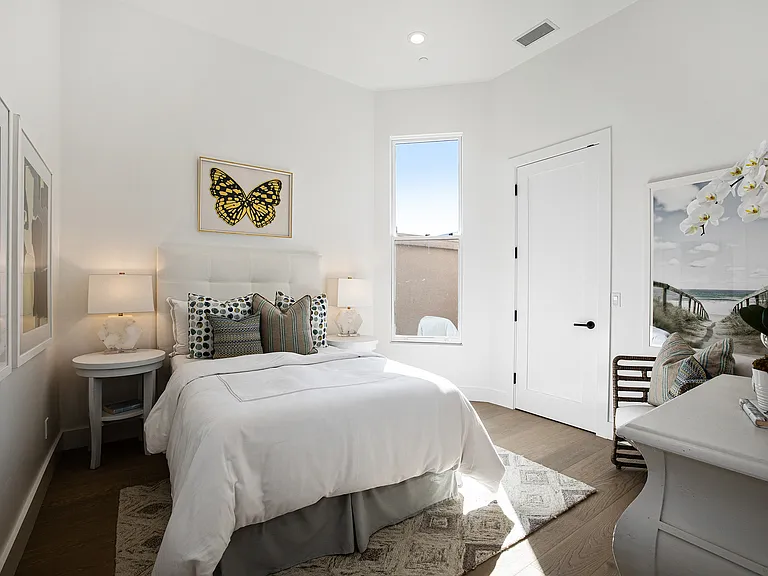 1502 Golden Gate Ave — Photo 13