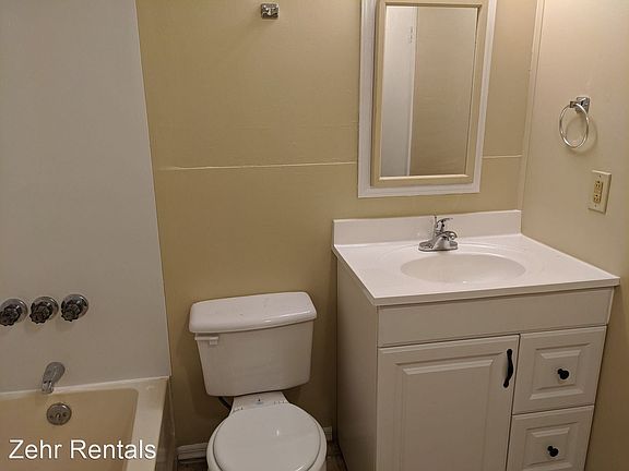 4th image of 10940 Liberty St APT 48