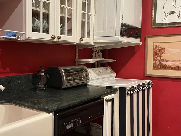 444 East 57th Street 5C image 10 of 11