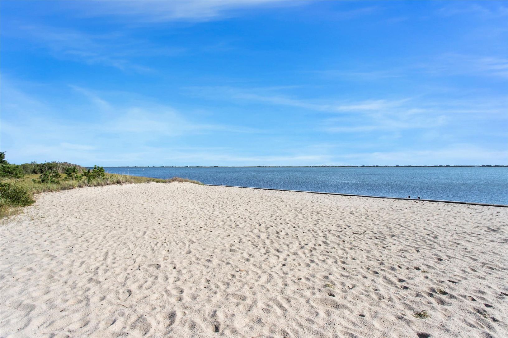  And its white sand Bayfront Beach.