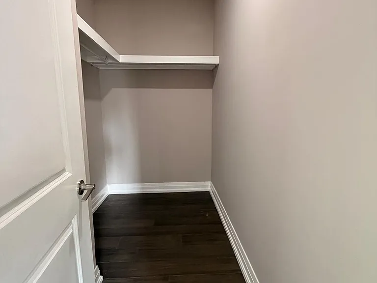 450 Midland Ave — Photo 10