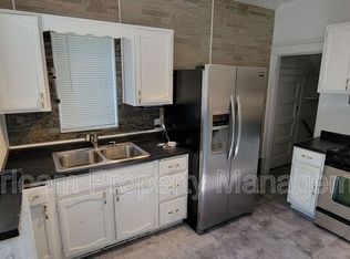 821 N 10th Ave E, Duluth, MN 55805