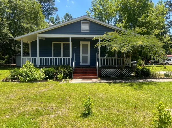 1413 Bobby L Davis Blvd, Marion, SC 29571