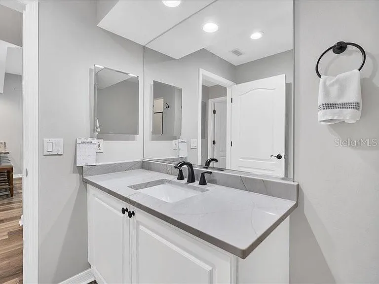 3701 54th Dr W #102 — Photo 22