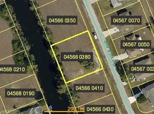 528 SW 8th St, Cape coral, FL 33991