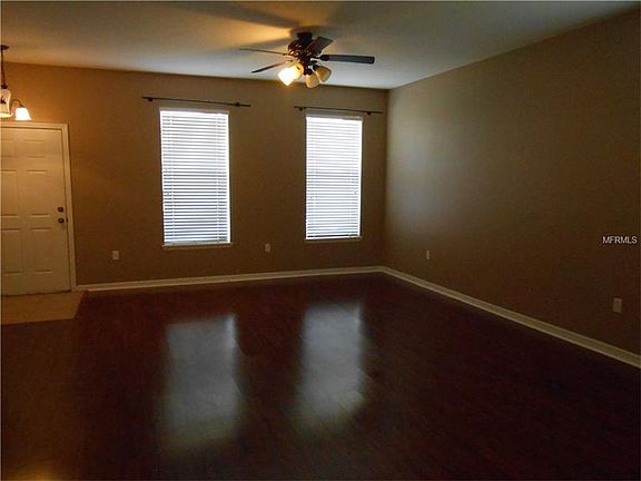 4th image of 2709 Walden Woods Dr