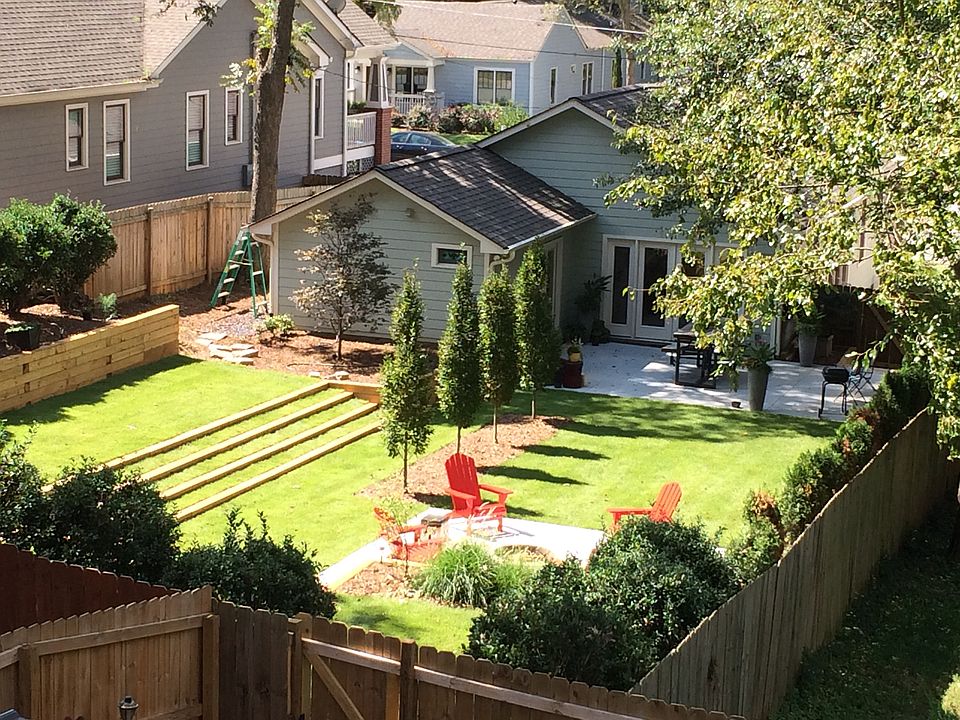 2nd image of 454 Blake Ave