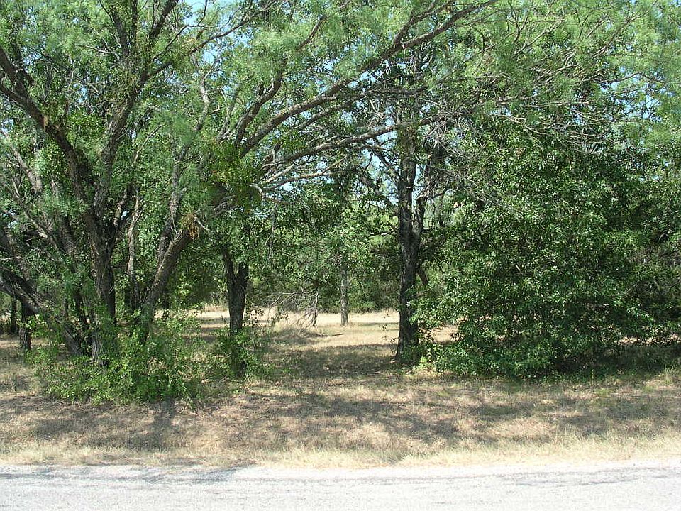 1st image of 4118 N Chisholm Trl