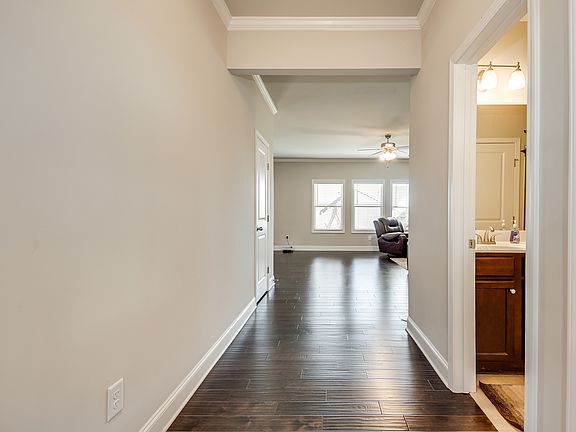 5th image of 4567 Bagwell Dr