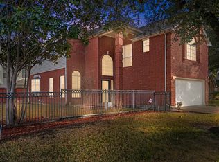 9447 Abbey Rd, Irving, TX 75063