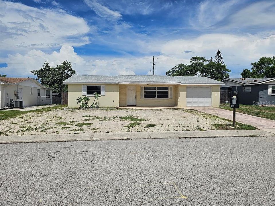 1st image of 3241 Finch Dr
