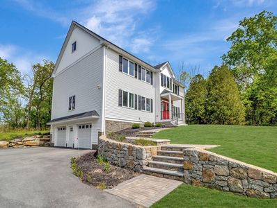 77 Park St, Mendon, MA, 01756