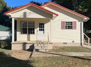 234 W Lee St, Hornbeak, TN 38232