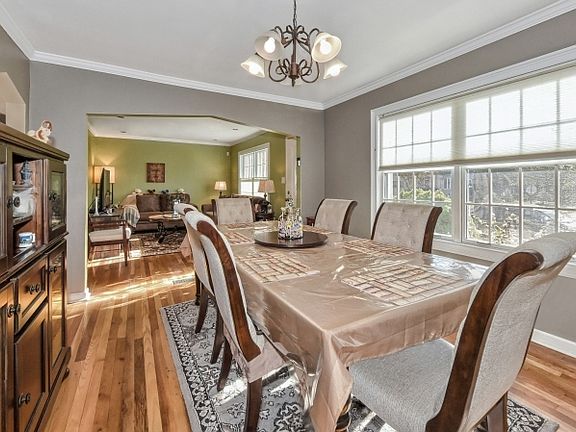 2nd image of 189 Trotta Dr