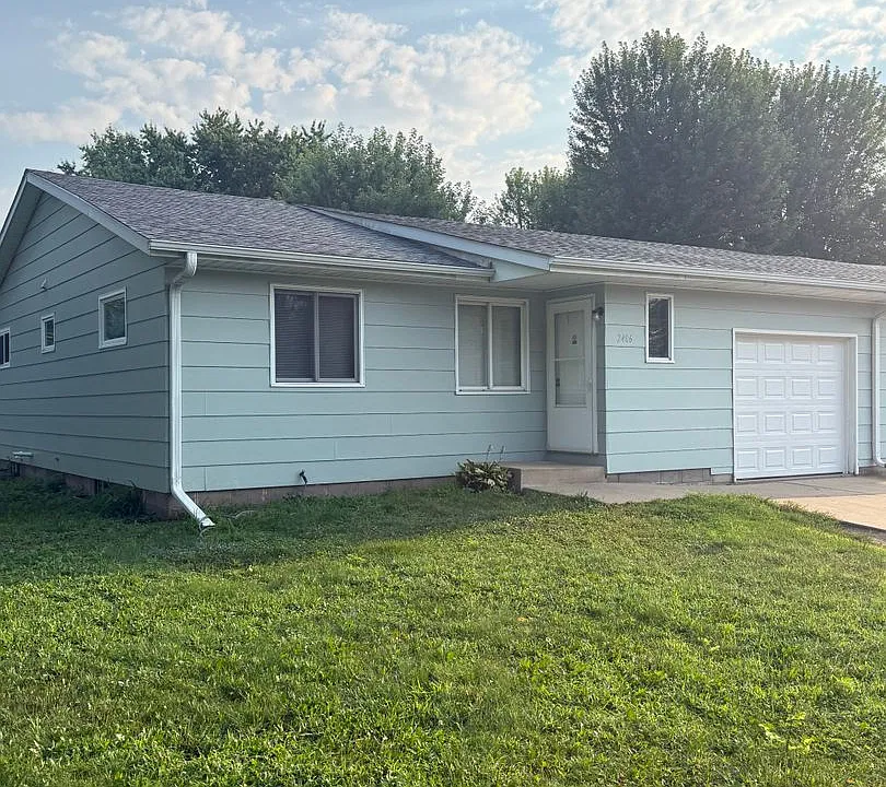 2406 Skeels Ave #2406