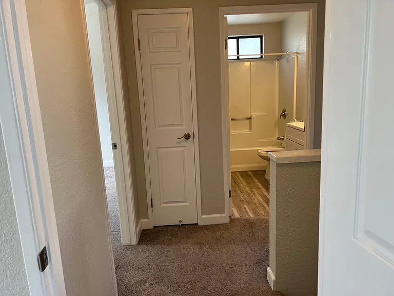 2524 Charlene Ln — Photo 30