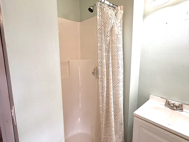 134 Two Valley Rd — Photo 12