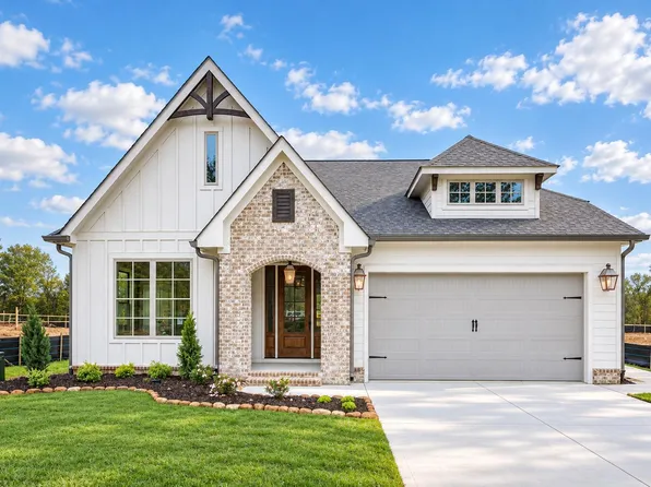 79 Snow Line Ln, Ooltewah, TN 37363