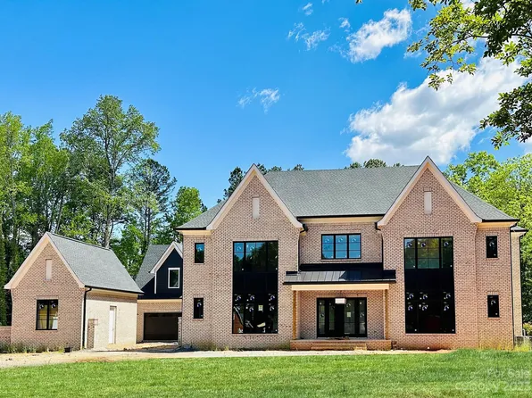 4335 Columbine Cir, Charlotte, NC 28211