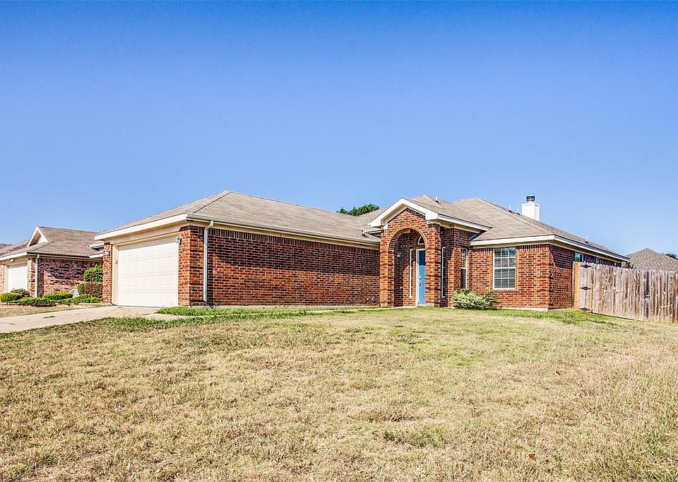 1st image of 5012 Valley Village Dr