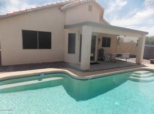 960 E Vernoa St, San Tan Valley, AZ 85140
