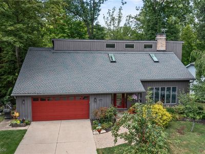 8434 Settlers Psge, Brecksville, OH, 44141