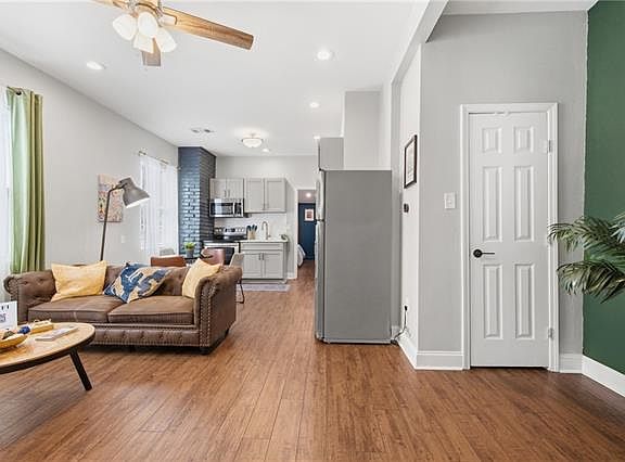 5th image of 3112 Marais St #2A