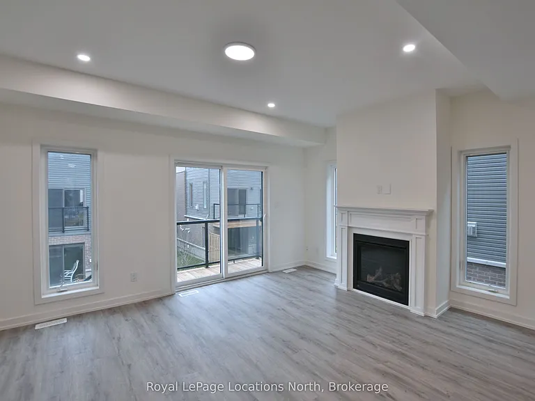 35 Dawson Dr #5 — Photo 14