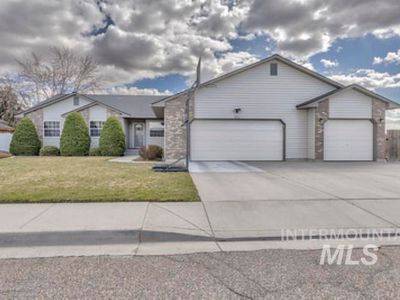 206 NW 9th St, Fruitland, ID, 83619