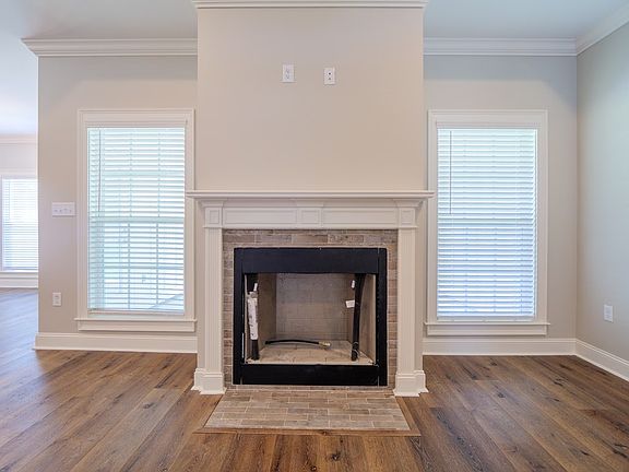 5th image of 4905 Hatfield Cir