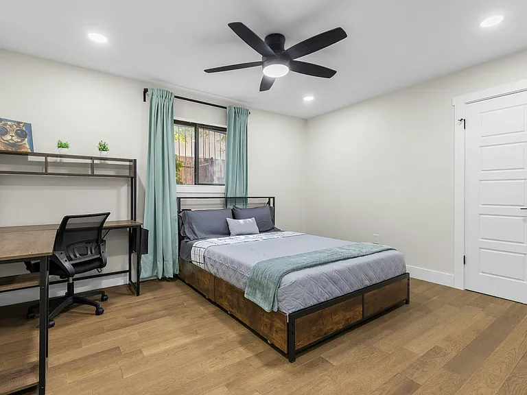 1100 Wayland Dr — Photo 14