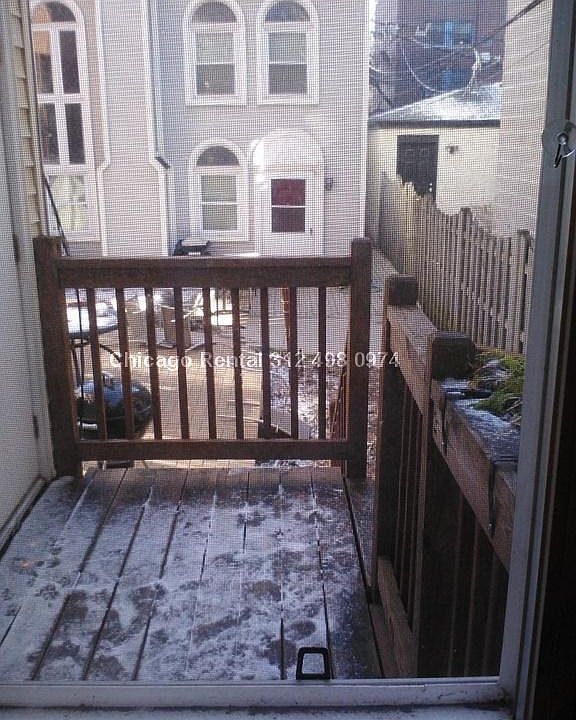 1st image of 2723 N Kenmore Ave APT 2
