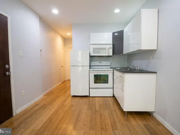 1525 W Seybert St #A, Philadelphia, PA 19121