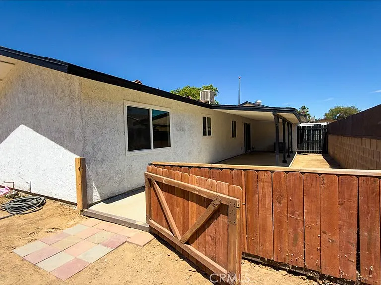 45007 Logue Ct — Photo 30