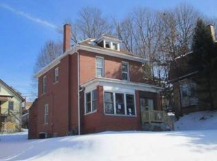 318 Glenwood Dr, Ambridge, PA 15003