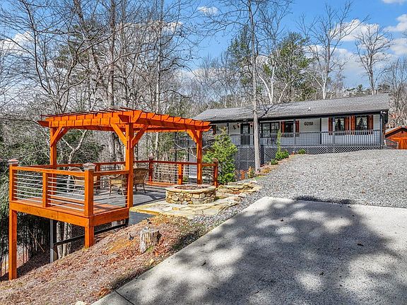 2nd image of 62 Cannon Ct