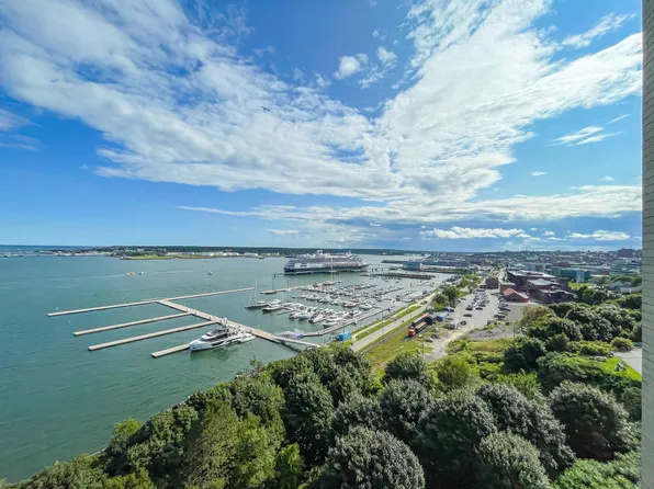 45 Eastern Promenade #7E, Portland, ME 04101