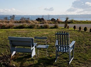 6292 Brighton Beach Rd, Clinton, WA 98236