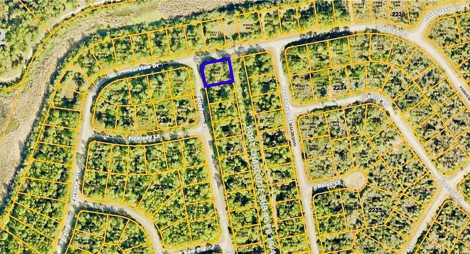 1st image of Farview Dr