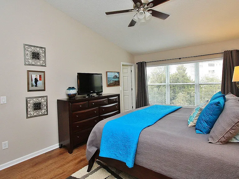 4132 Crownwood Dr — Photo 14