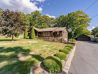 91 Dixie Ter, Chicopee, MA, 01020