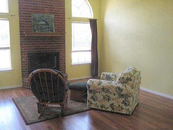 front room (from kitchen)
