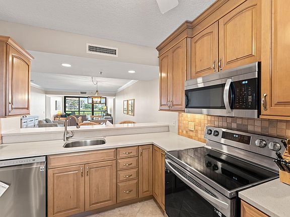 2nd image of 601 S Seas Dr APT 203