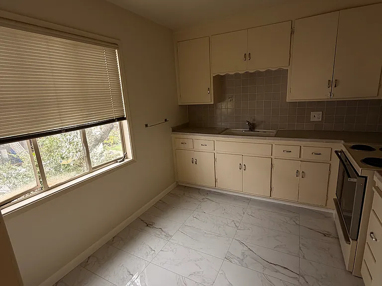 1715 Spruce St #10 — Photo 12