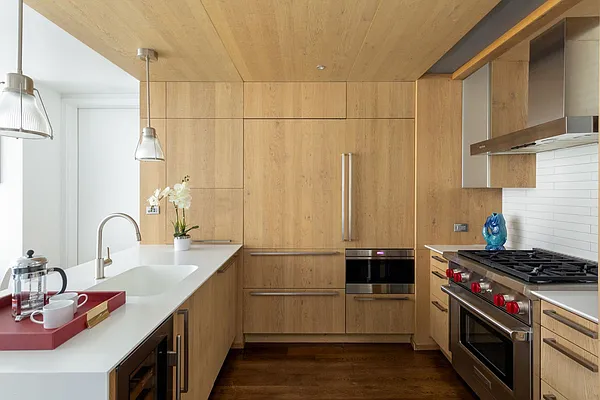 Sold by Compass | media 3