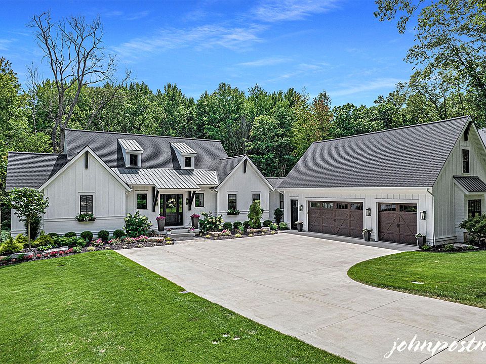 1st image of 4084 Legend Woods Ln NE