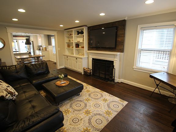 2nd image of 6704 Kenwood Ave