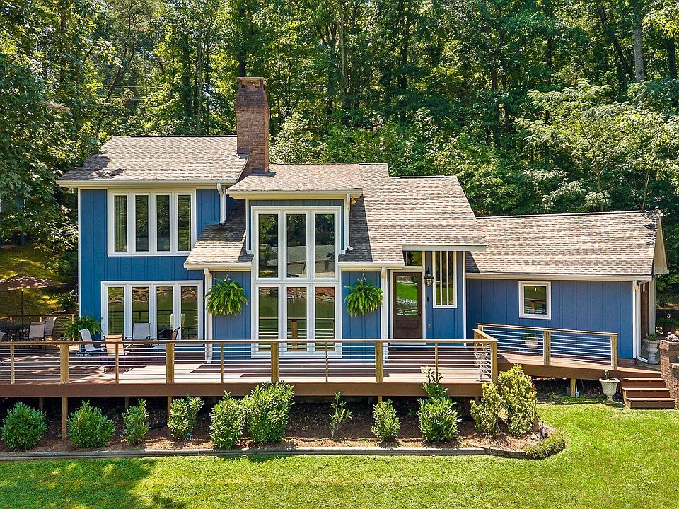 1st image of 488 Lake Hills Dr