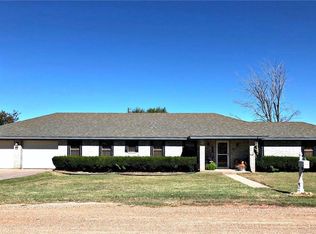 804 N 3rd St E, Haskell, TX 79521